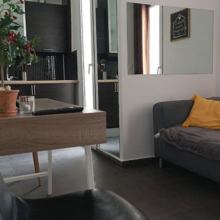 Myron Apartments Ateny Zewnętrze zdjęcie