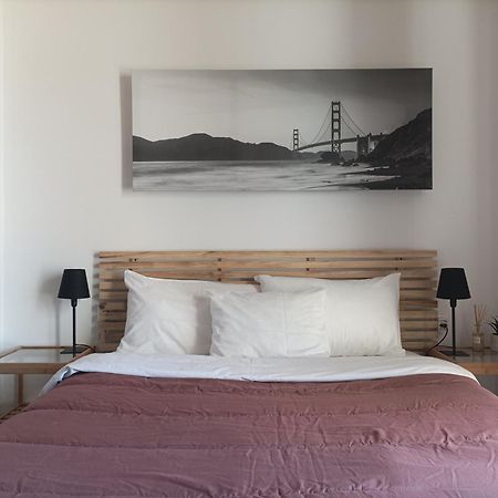 Myron Apartments Ateny Zewnętrze zdjęcie