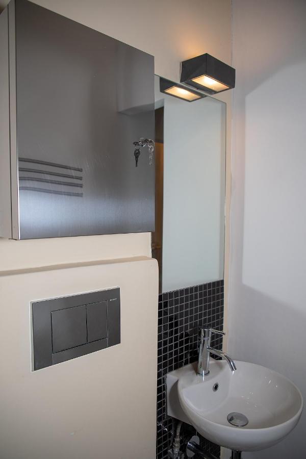 Myron Apartments Ateny Zewnętrze zdjęcie