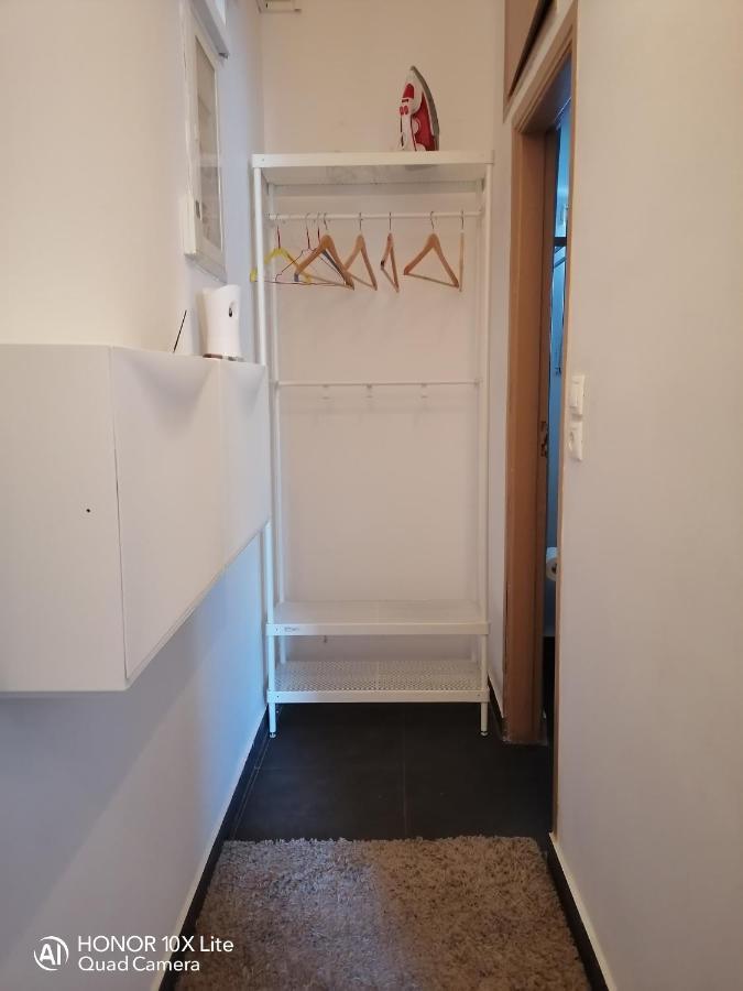Myron Apartments Ateny Zewnętrze zdjęcie